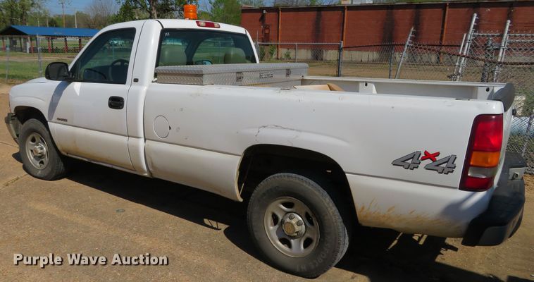 image for item DN5769 2001 Chevrolet Silverado 1500  pickup truck