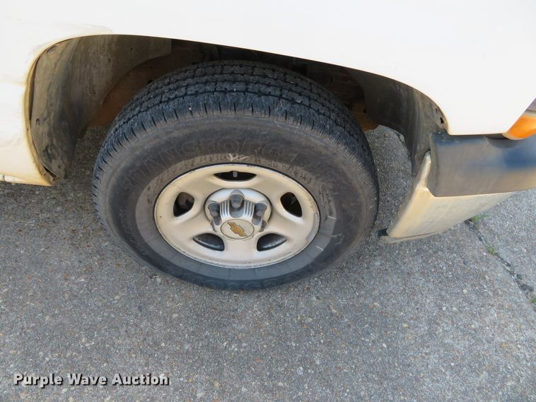 image for item DN5769 2001 Chevrolet Silverado 1500  pickup truck