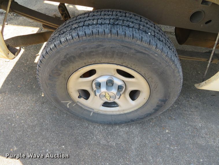 image for item DN5769 2001 Chevrolet Silverado 1500  pickup truck