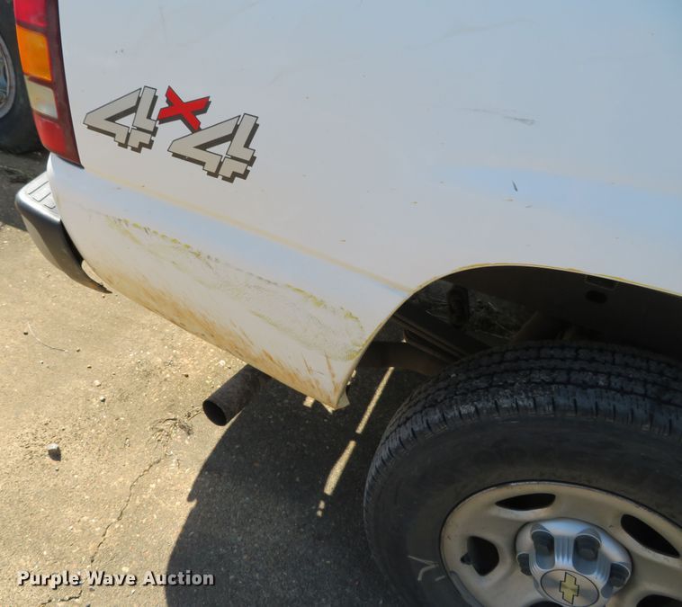 image for item DN5769 2001 Chevrolet Silverado 1500  pickup truck