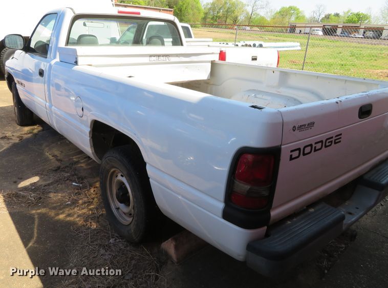 image for item DN5771 2001 Dodge Ram 1500  pickup truck