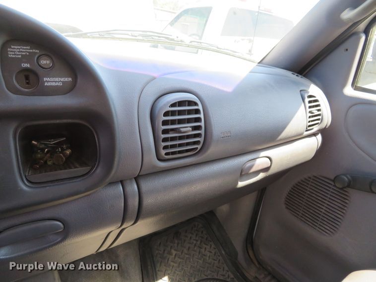 image for item DN5771 2001 Dodge Ram 1500  pickup truck