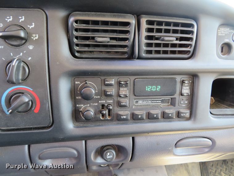 image for item DN5771 2001 Dodge Ram 1500  pickup truck