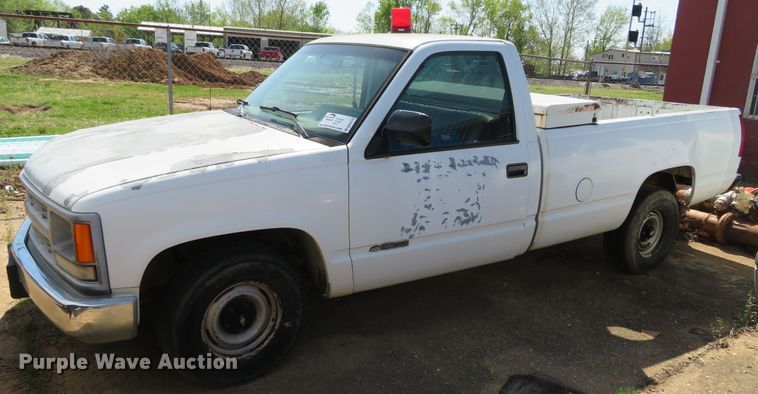 image for item DN5775 1994 Chevrolet 1500  pickup truck