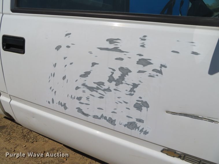 image for item DN5775 1994 Chevrolet 1500  pickup truck