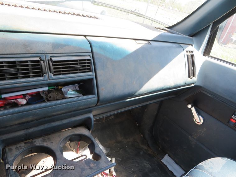 image for item DN5775 1994 Chevrolet 1500  pickup truck