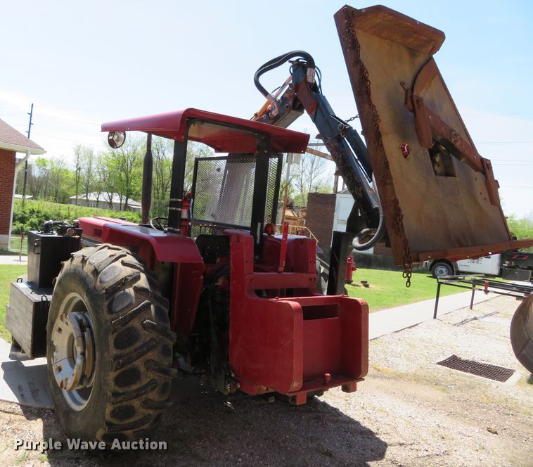 image for item DN5777 Case IH 995  tractor
