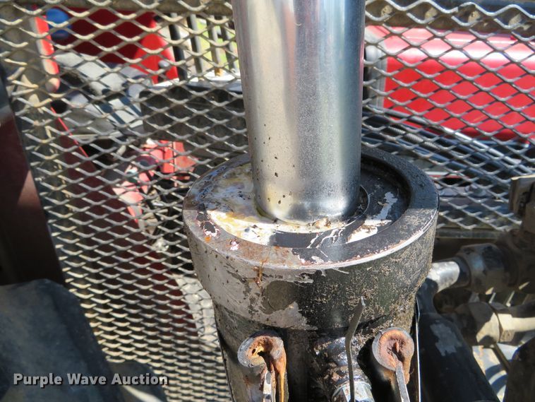 image for item DN5777 Case IH 995  tractor