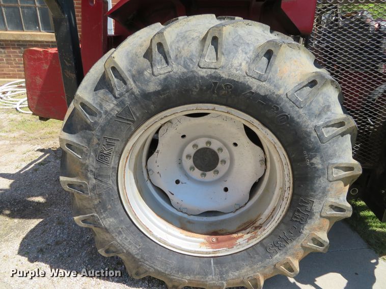 image for item DN5777 Case IH 995  tractor