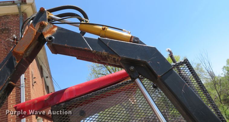 image for item DN5777 Case IH 995  tractor