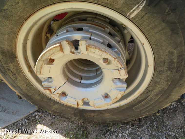 image for item DN5777 Case IH 995  tractor