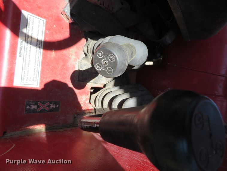 image for item DN5777 Case IH 995  tractor