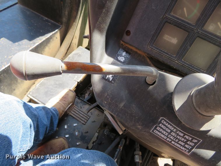 image for item DN5777 Case IH 995  tractor