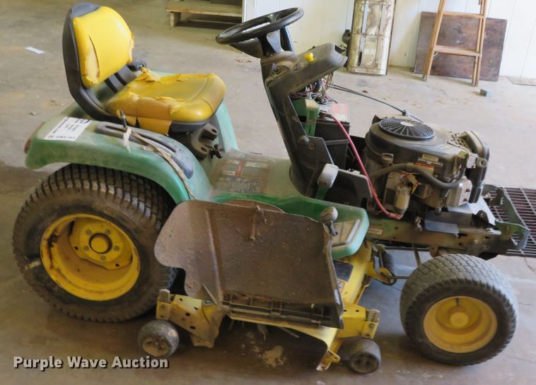 image for item DN5781 John Deere GT235  lawn mower