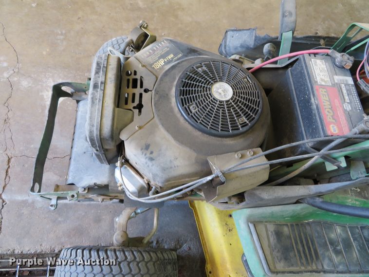 image for item DN5781 John Deere GT235  lawn mower