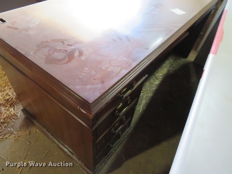 image for item DN5782 Office furniture