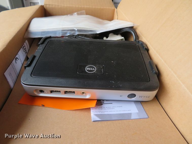 image for item DN5788 (15) Dell P25 Smart Hubs