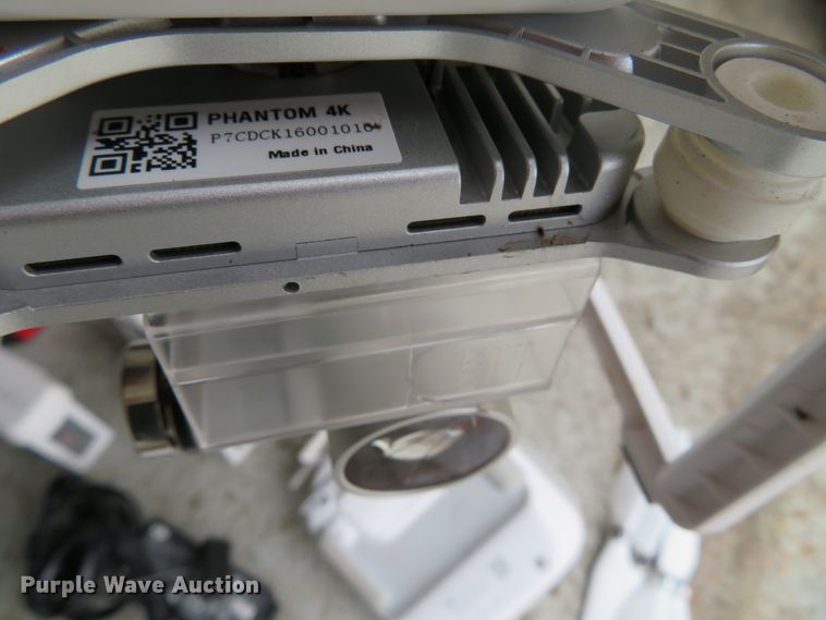 image for item DN5792 (2) DJI PV331/Phantom 3 drones