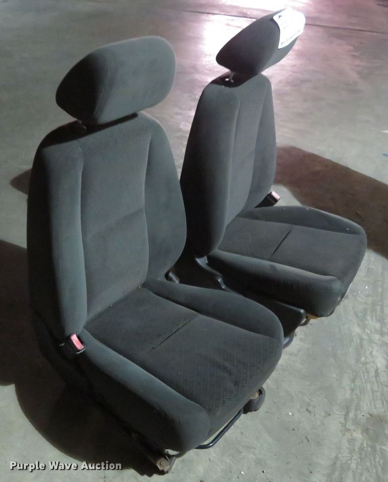 image for item DN5794 Chevrolet  car seats