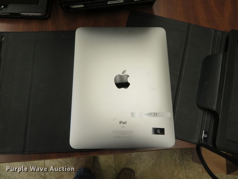 image for item DN5795 (12) Apple iPads