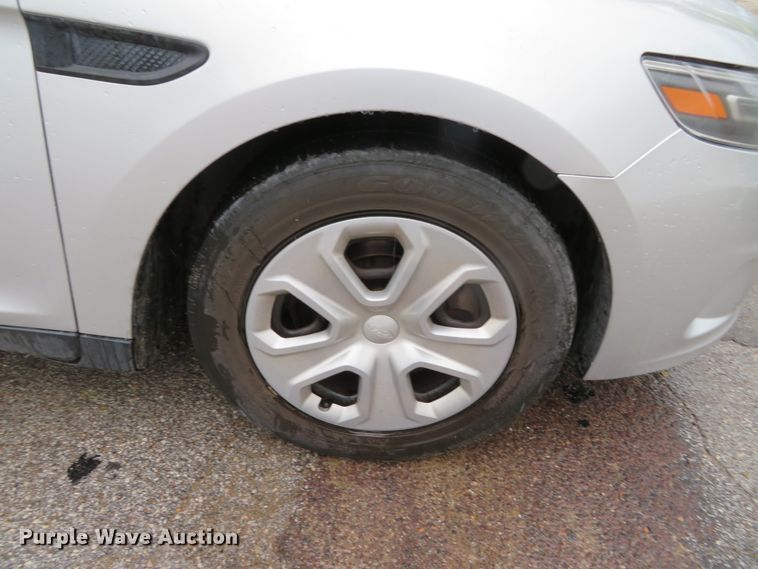 image for item DN5796 2015 Ford Taurus Police
