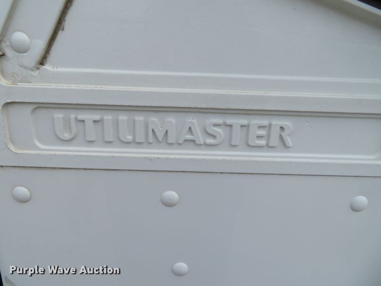 image for item DN5806 2005 Ford E450  delivery truck