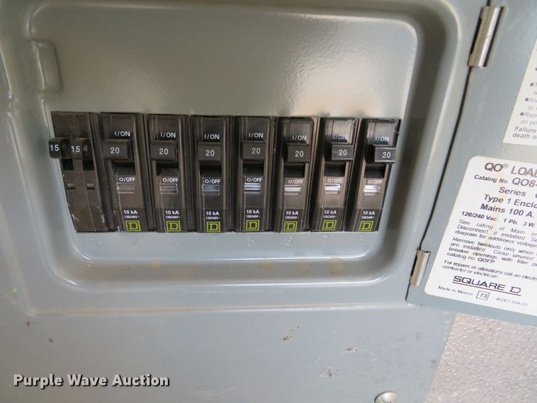 image for item DN5806 2005 Ford E450  delivery truck