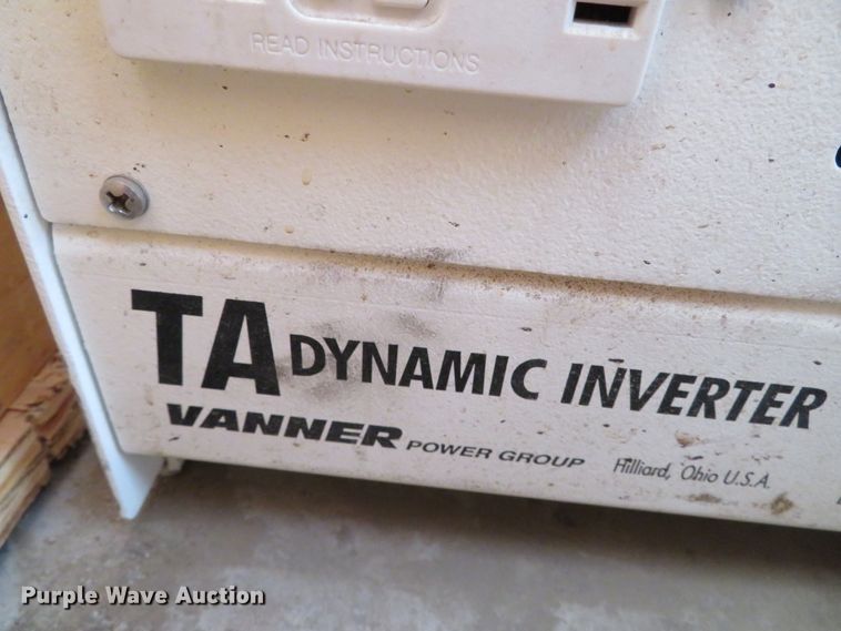 image for item DN5806 2005 Ford E450  delivery truck