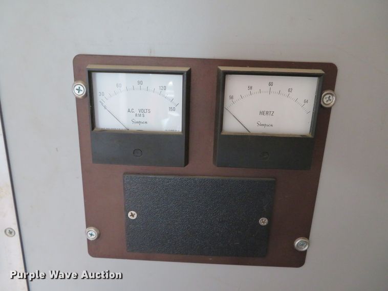 image for item DN5806 2005 Ford E450  delivery truck