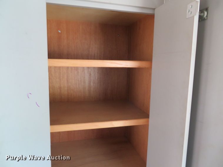 image for item DN5806 2005 Ford E450  delivery truck