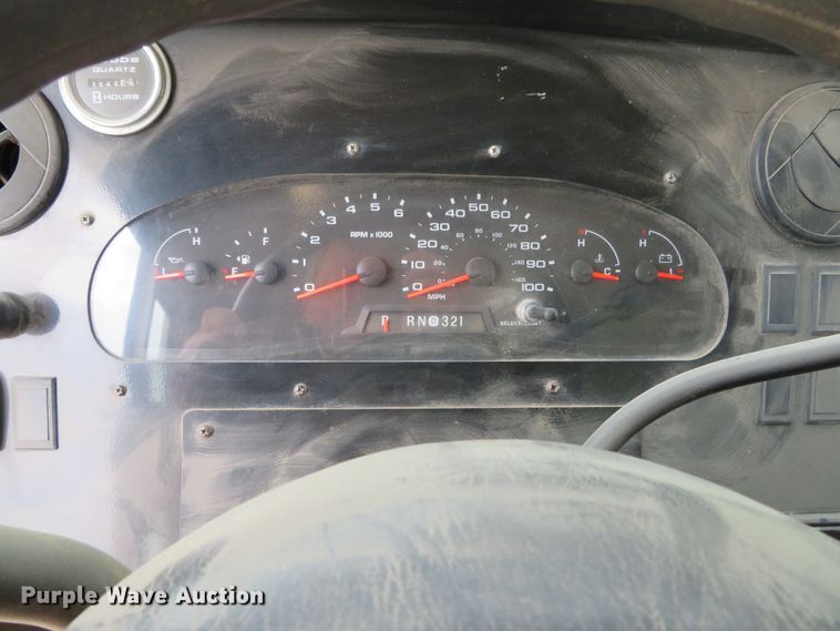 image for item DN5806 2005 Ford E450  delivery truck