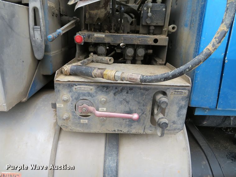 image for item DN5813 1993 Ford LN8000  sewer jetter truck