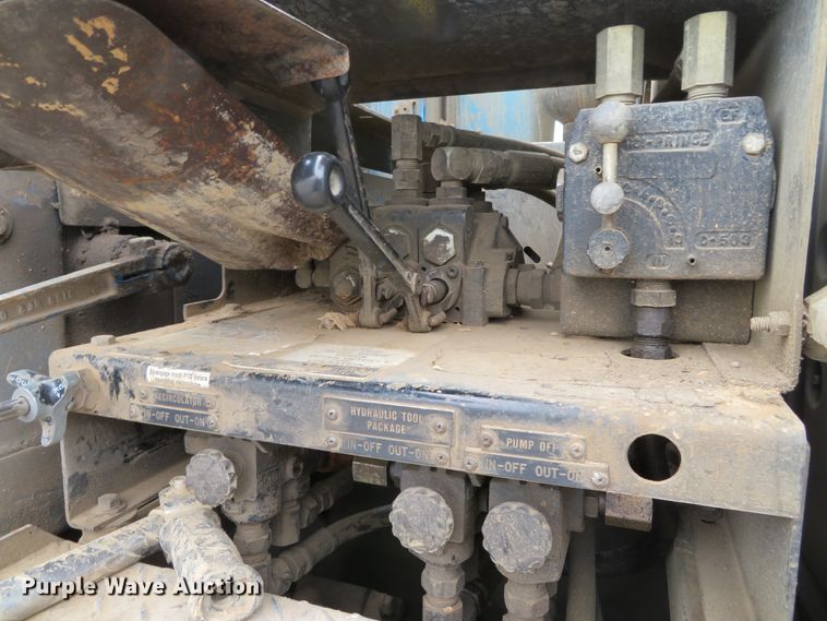 image for item DN5813 1993 Ford LN8000  sewer jetter truck