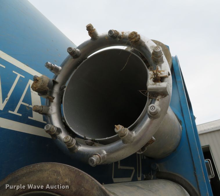 image for item DN5813 1993 Ford LN8000  sewer jetter truck