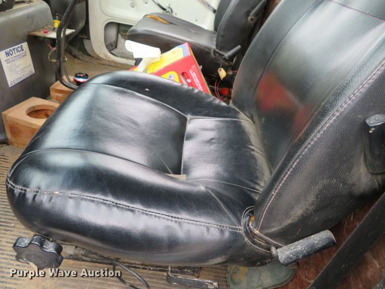 image for item DN5813 1993 Ford LN8000  sewer jetter truck