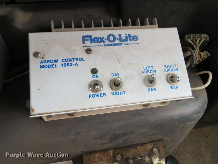 image for item DN5813 1993 Ford LN8000  sewer jetter truck