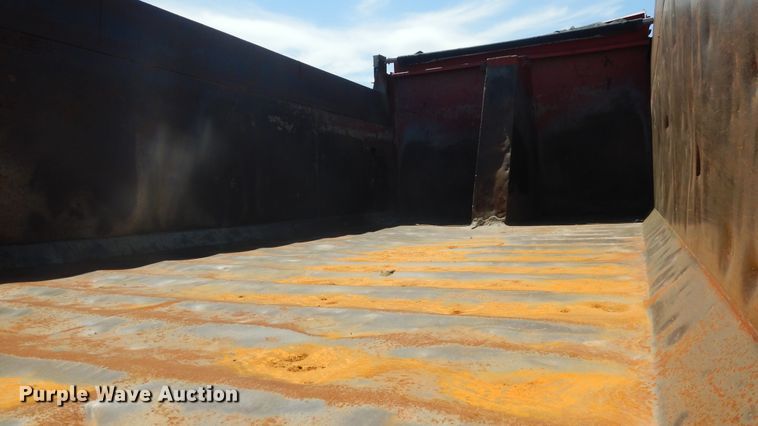 image for item ES9656 2006 International 7600  dump truck