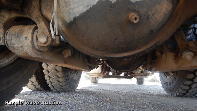 image for item ES9656 2006 International 7600  dump truck