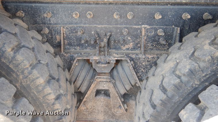 image for item ES9656 2006 International 7600  dump truck