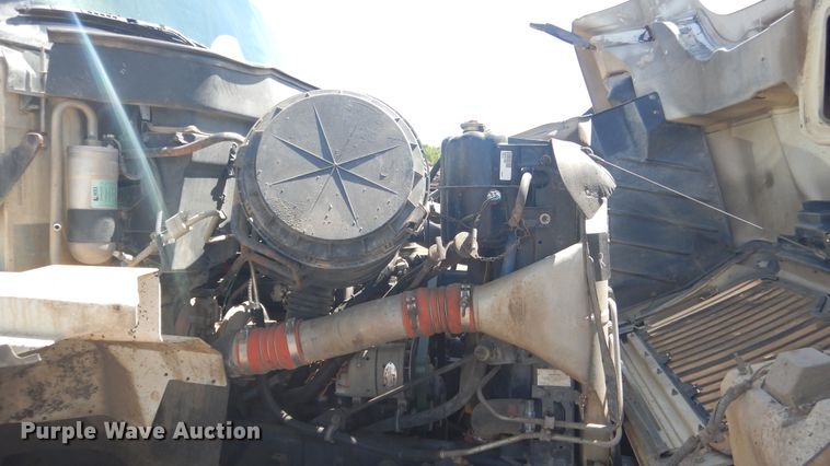 image for item ES9656 2006 International 7600  dump truck