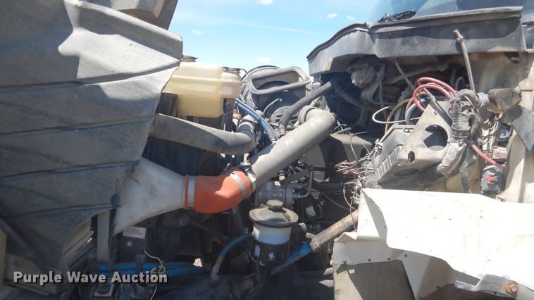 image for item ES9656 2006 International 7600  dump truck