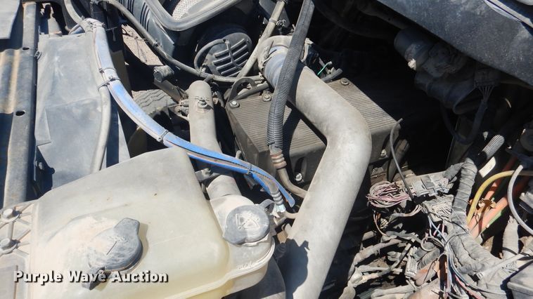 image for item ES9656 2006 International 7600  dump truck