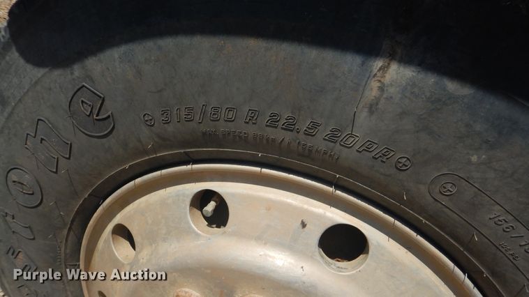 image for item ES9656 2006 International 7600  dump truck