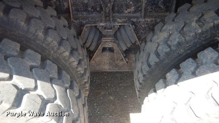 image for item ES9656 2006 International 7600  dump truck