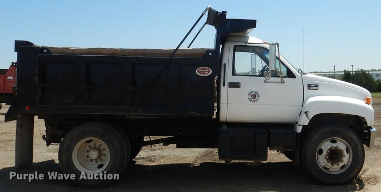 image for item ES9657 1999 Chevrolet C6500  dump truck