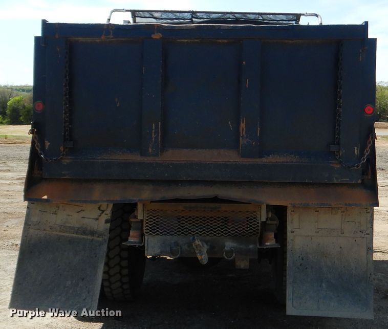 image for item ES9657 1999 Chevrolet C6500  dump truck