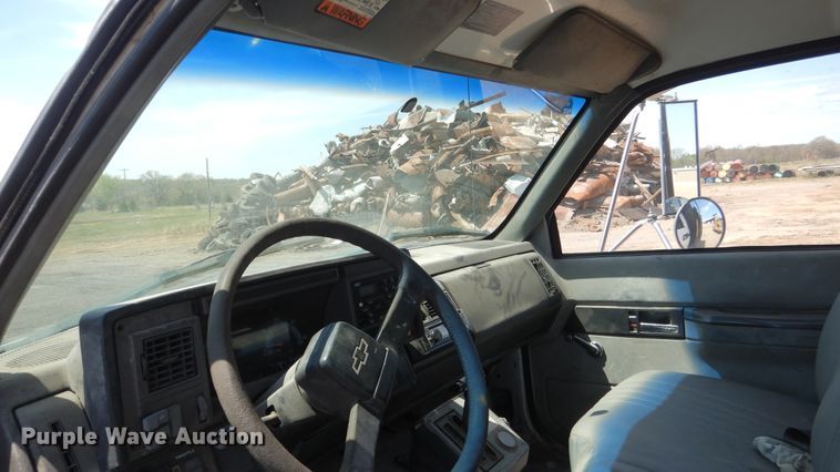 image for item ES9657 1999 Chevrolet C6500  dump truck