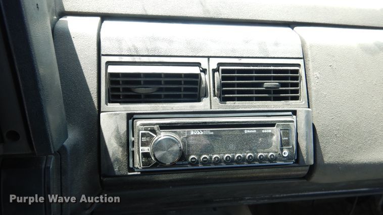 image for item ES9657 1999 Chevrolet C6500  dump truck