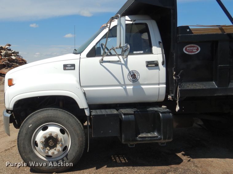 image for item ES9657 1999 Chevrolet C6500  dump truck