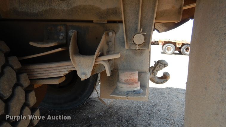 image for item ES9657 1999 Chevrolet C6500  dump truck